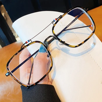 Новата Луксозна Марка Anti-blue Light Eyeglasses For Women Vintage Alloy Double Bean Computer Късогледство Glasses Frame Men Stripe Shades