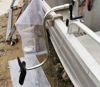 Ръчно витлото надуваема риболовна лодка алуминиева лодка пластмасова лодка, кърмата кука тиха и энергосберегающая гумена лодка с извънбордов мотор