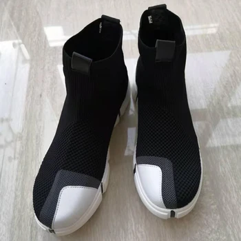 Нова Мъжки Ежедневни обувки Slip on Sock Shoes Тенис Masculino Adulto Дишащи обувки Beathable Мрежести Обувки Male Adult Lightweight