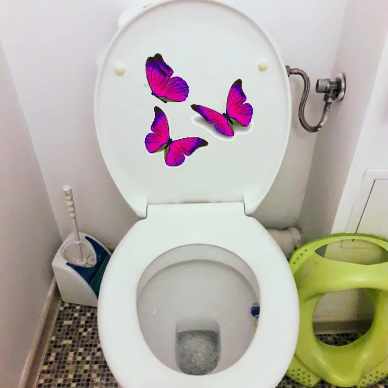 YOJA 23.6×24.5 СМ Три Летящи Пеперуди Модерни Стикери За Стена Творчески Карикатура на Домашен Тоалетна Украса T1-3271